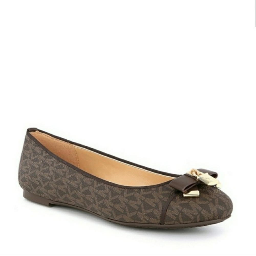 MK Flat shoes size 8 1/2